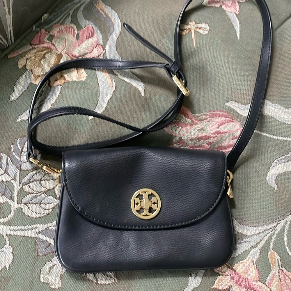 Black Tory Burch crossbody bag